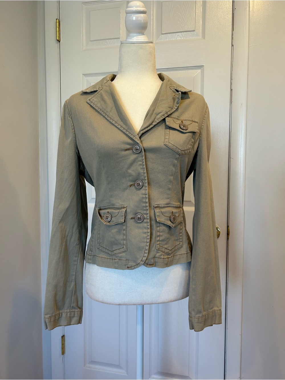 Women's Utility Button-Front Jacket in Tan